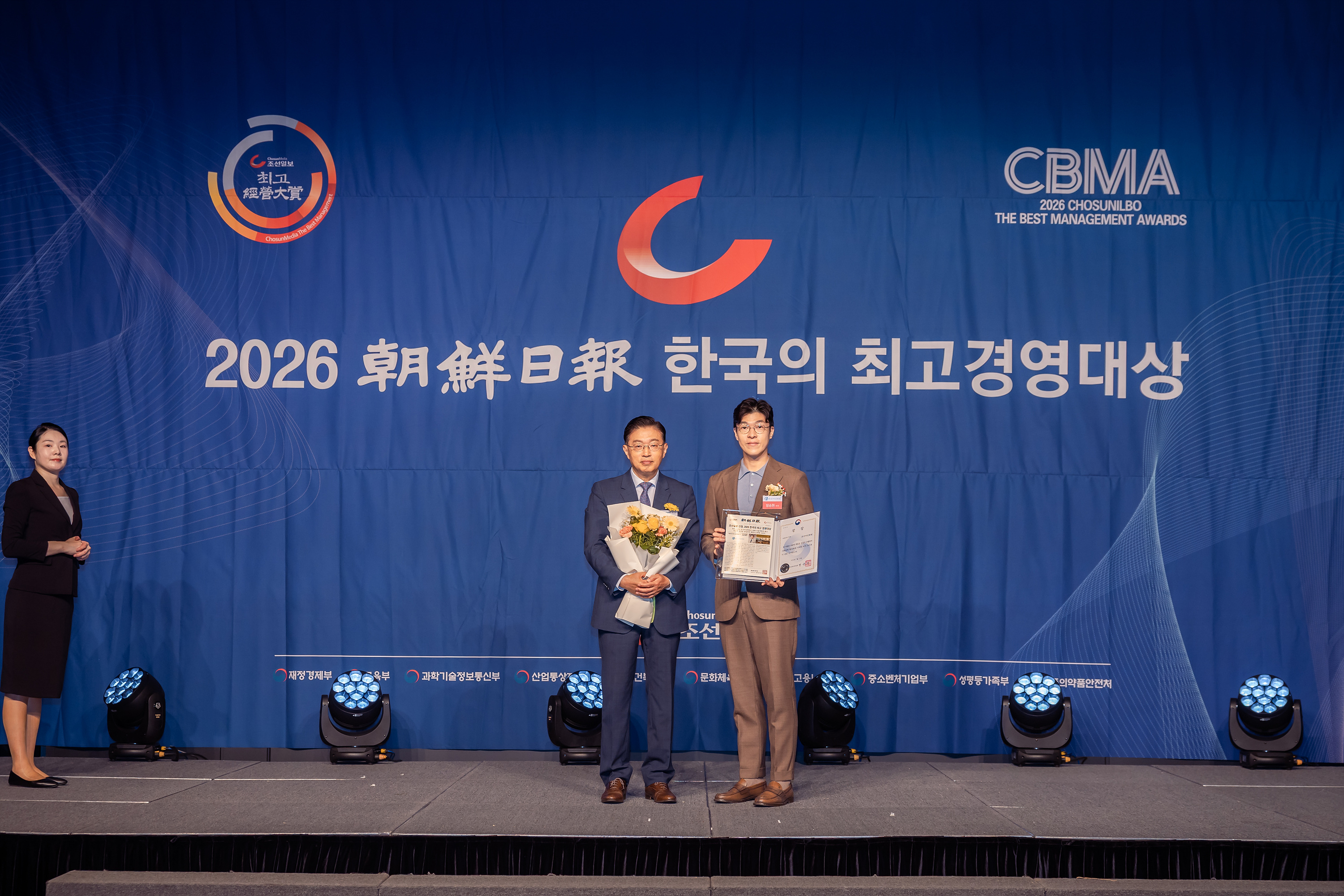 cbb18ef3e74a6f90140cc361a59f1183_1787016